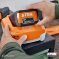 STIHL AL 301 AL 501 Schnell-Ladegerät mit AP Akku EU9